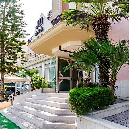Hotel Joli Алба Адриатика Екстериор снимка